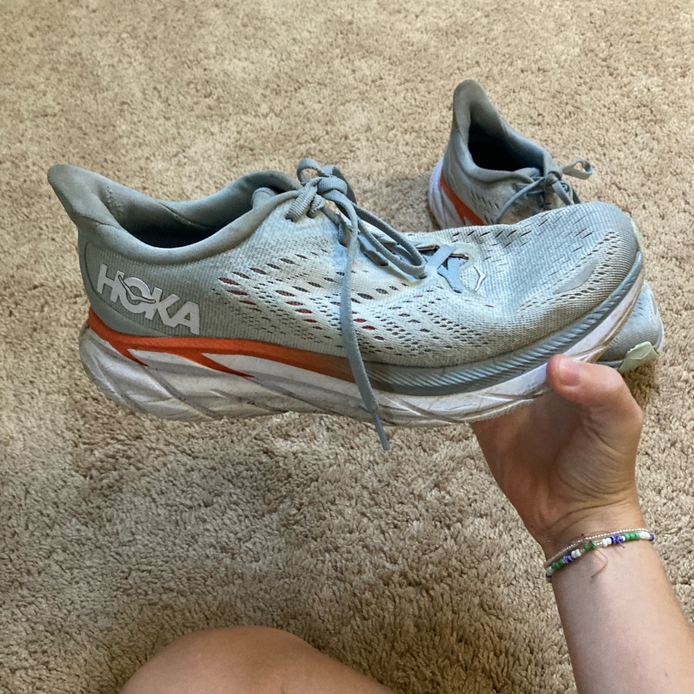 Hoka cliffton 8